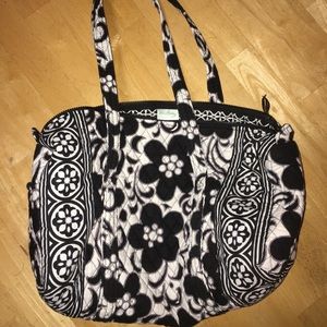 VERA BRADLEY TOTE BAG